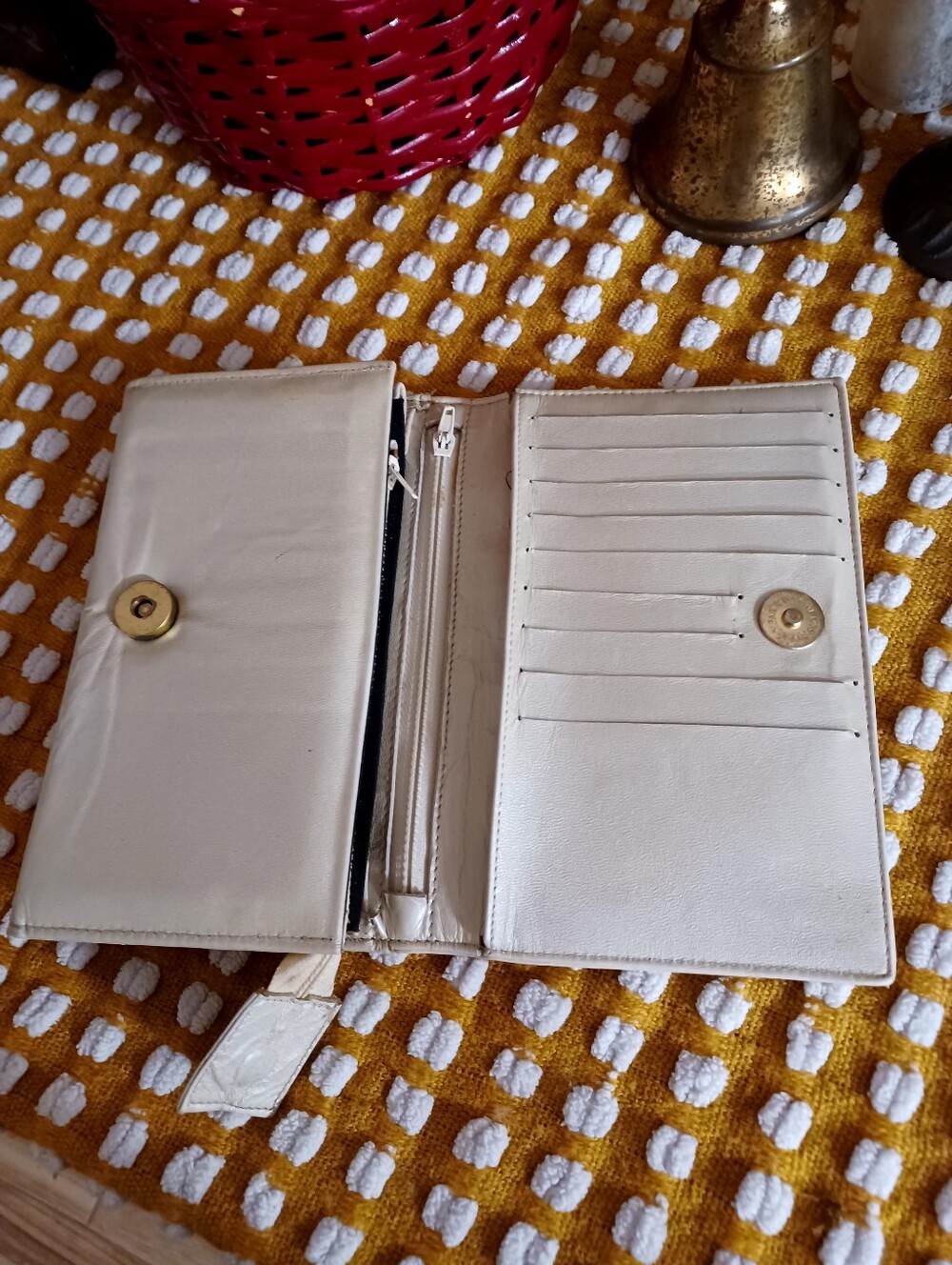 Wallet - Picture 3 of 4